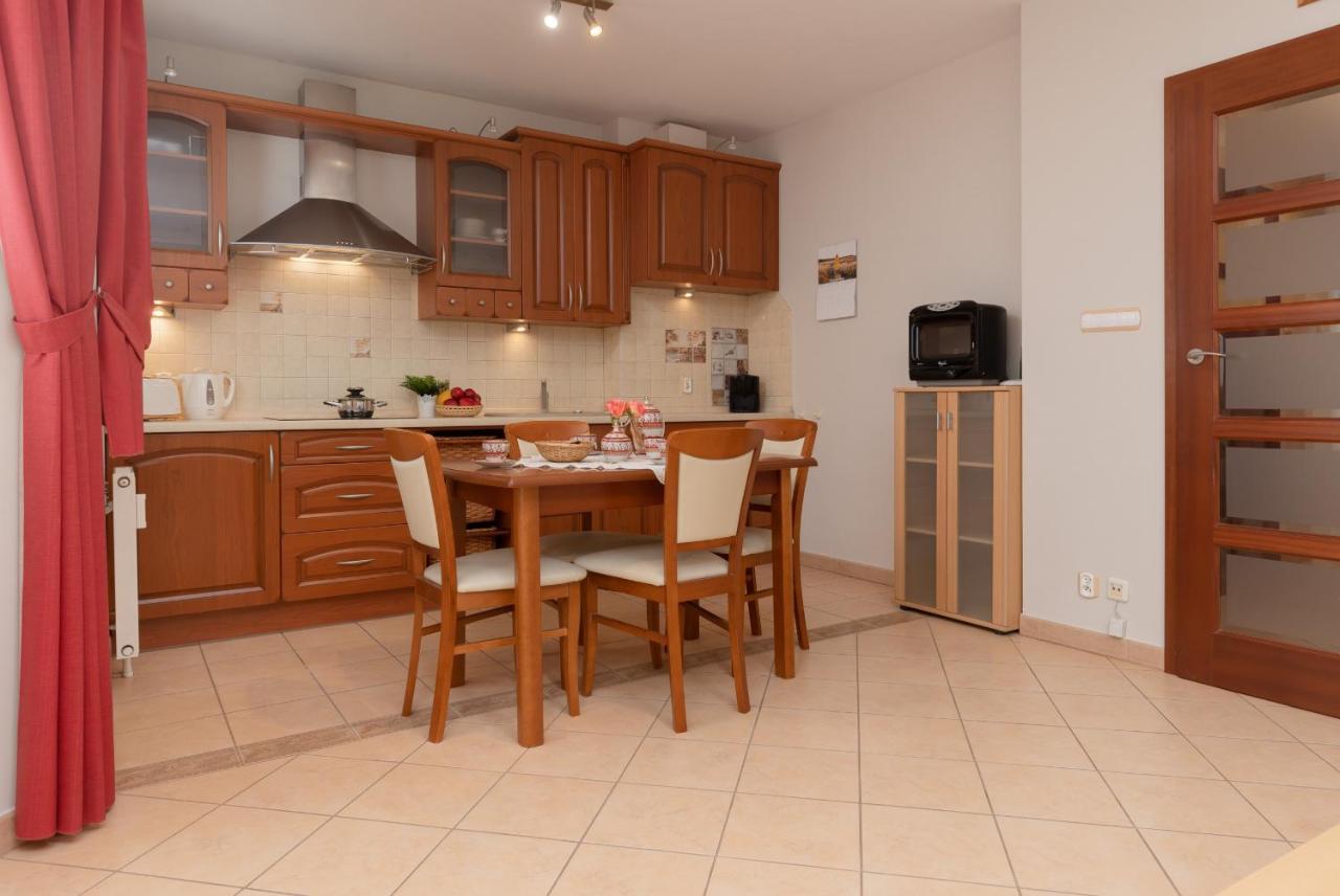 Pejzazowa Apartment Metro Wilanowska Mokotow By Noclegi Renters Warsaw Luaran gambar